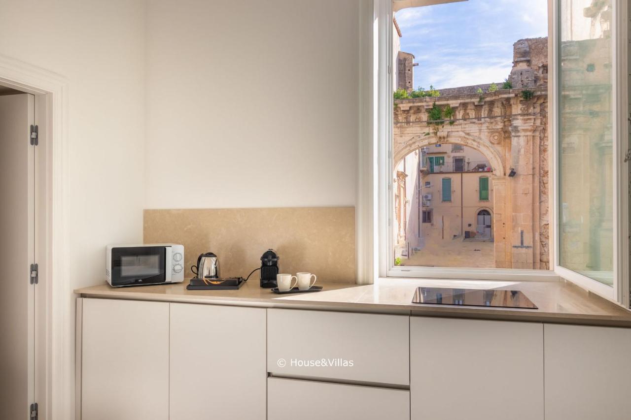 Casa Ruiz Suites Noto Exterior photo