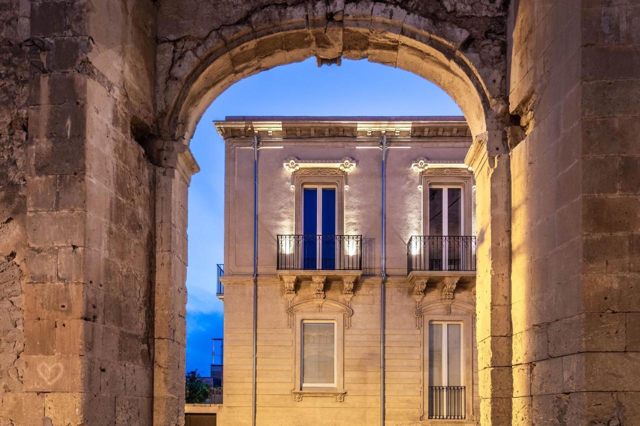 Casa Ruiz Suites Noto Exterior photo