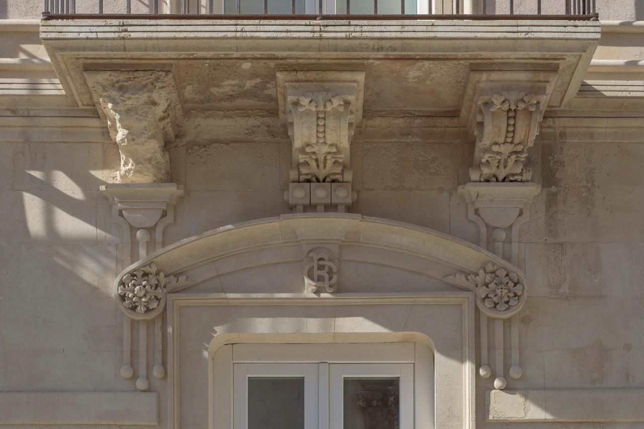 Casa Ruiz Suites Noto Exterior photo