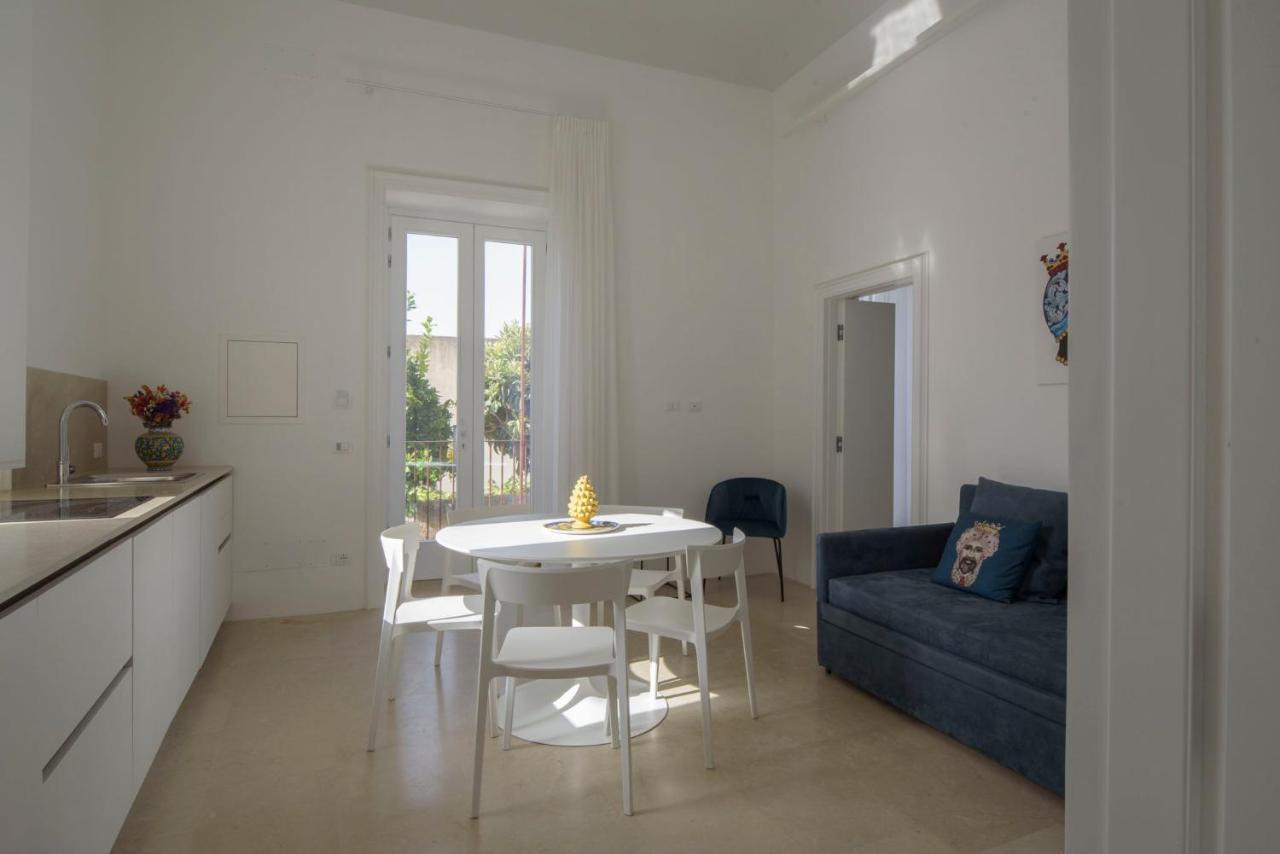 Casa Ruiz Suites Noto Exterior photo